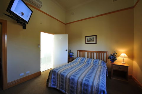 Hotel Victoria - Griffith - Hotel NSW 2
