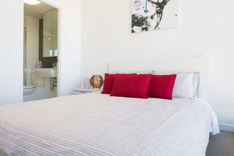 C3CBD Melbourne Apartment - Hotel NSW 6