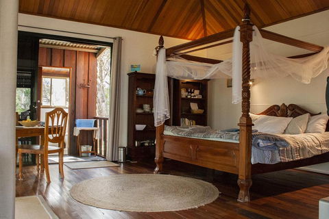 Barrabup Sanctuary BirdHide - Hotel NSW 6