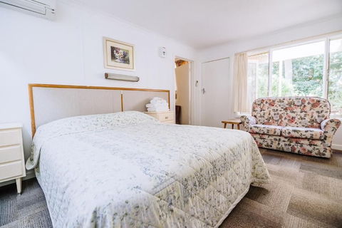 Warburton Lodge - Hotel NSW 2
