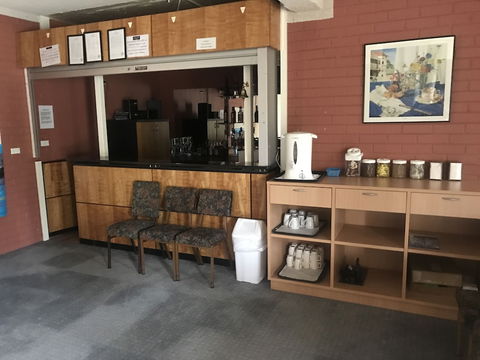 Snowy Mountains Coach And Motor Inn - Hotel NSW 2