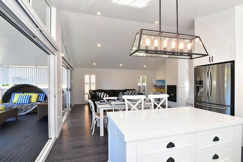 Margarets Hamptons Cottage - Hotel NSW 5