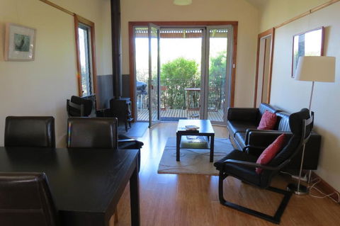 Butterworth Accommodation - Hotel NSW 4