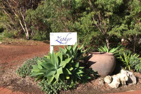 Zephyr Studio - Hotel NSW 5