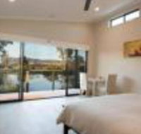 Still Earth - Hotel NSW