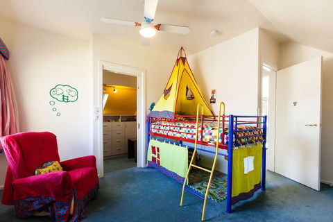 KELLY, 3BDR Northcote House - Hotel NSW 1