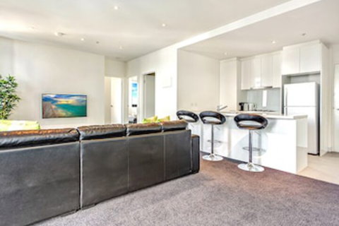 MJ Shortstay Bank Apartments - Hotel NSW 4