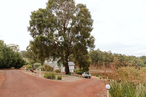 Nannup Hideaway - Hotel NSW 1