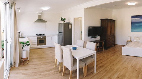 Sun Studio At Quinns Beach - Hotel NSW 3