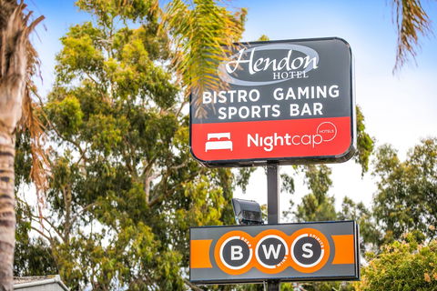 Nightcap At Hendon Hotel - Hotel NSW 0