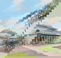 Occy's at Fingal Bay