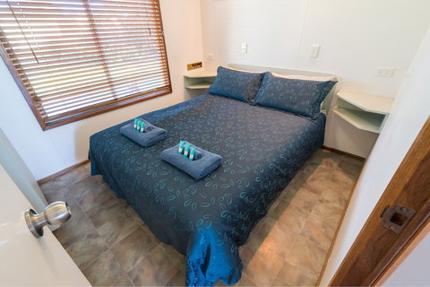 Edithburgh Caravan Park - Hotel NSW 6