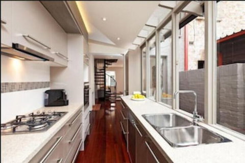 Spacious City 2 BR House Fit 6 PP - Hotel NSW 6