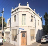 Spacious 3 Bedroom Terrace in Newtown - Hotel NSW