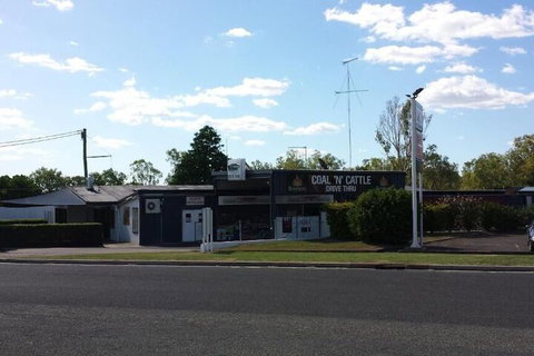 Coal 'n' Cattle Hotel Motel - Moura - Hotel NSW 2