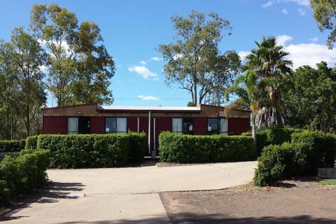 Coal 'n' Cattle Hotel Motel - Moura - Hotel NSW 1