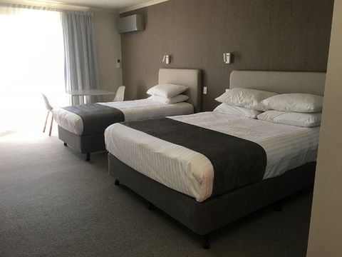 The Argosy - Hotel NSW 6