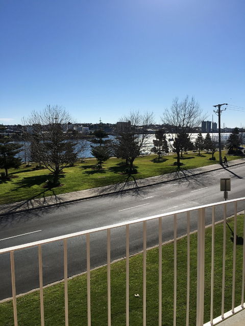 The Argosy - Hotel NSW 2