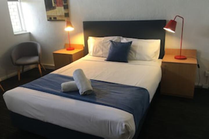 Braeside VIC Hotel NSW