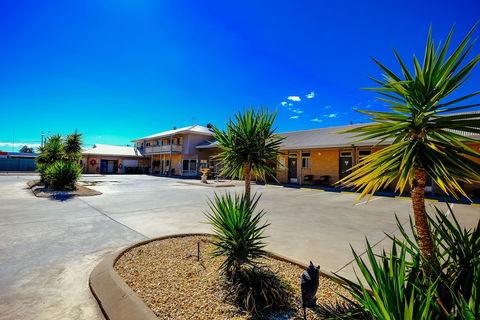 Club Motor Inn - Hotel NSW 1