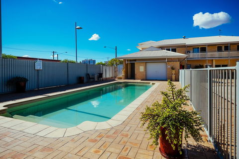Club Motor Inn - Hotel NSW 3