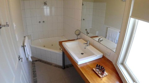 Two Truffles Cottages - Hotel NSW 4