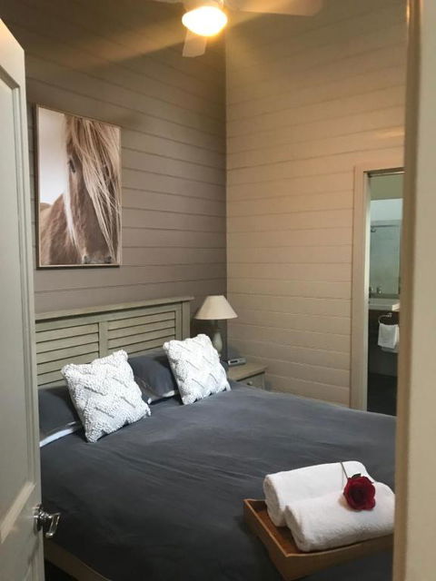 Two Truffles Cottages - Hotel NSW 2
