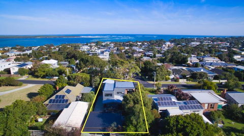 COASTAL BEAUTY On BRUCE - Hotel NSW 3