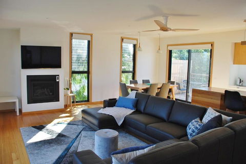 COASTAL BEAUTY On BRUCE - Hotel NSW 2