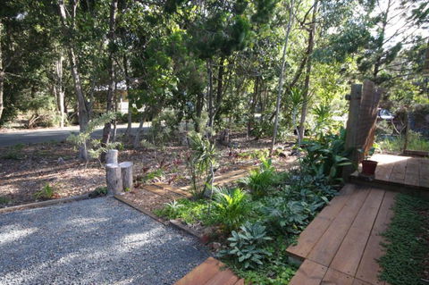 15 Belle Court Modern Architect Designed Open Plan Holiday Home With Outdoor Shower - Hotel NSW 5