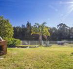 77 Lake Entrance Rd Waterfront Wonder - Hotel NSW