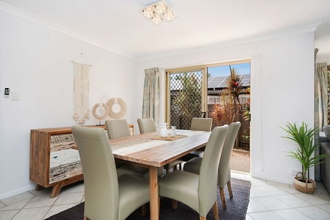 Kailani Beach House - Hotel NSW 5