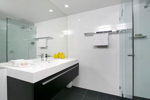 Newly Renovate Immaculate Cremorne One Bedroom Apartment CREM4 - Hotel NSW 1