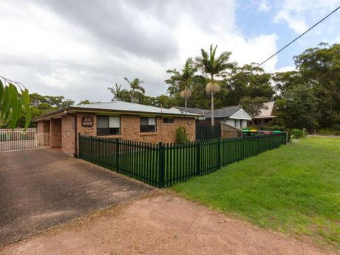 Pet Friendly Jade Gardens - Hotel NSW 3