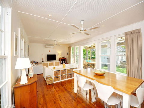 Beach Shack - Hotel NSW 5