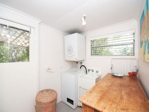 Beach Shack - Hotel NSW 2