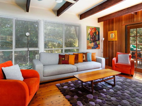 Pet Friendly Bennetts Beach Cottage - Hotel NSW 1