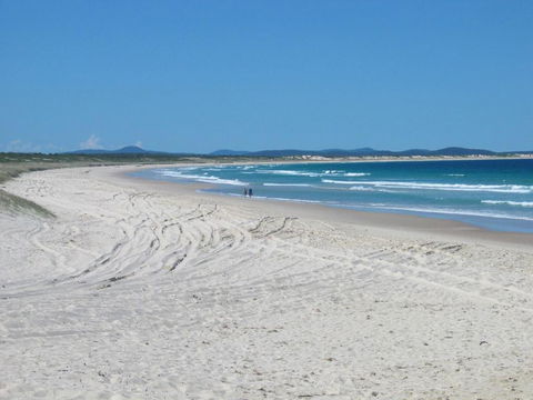 Modern 3 Bedroom Townhouse - Hotel NSW 2