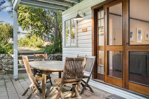 Kembali On Massinger Street - Hotel NSW 5