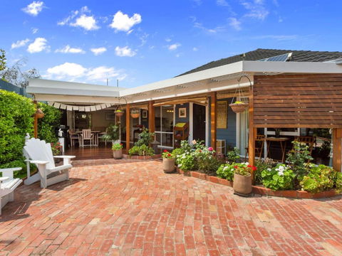 KARINYA MORNINGTON - Hotel NSW 5