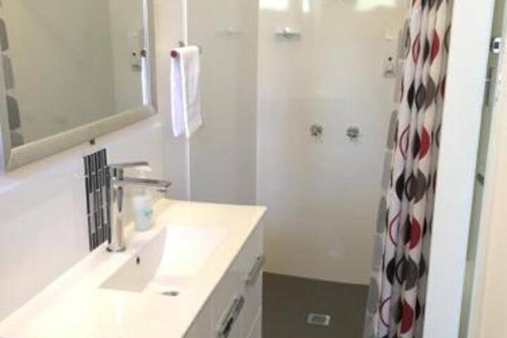 Aratula QLD Hotel NSW