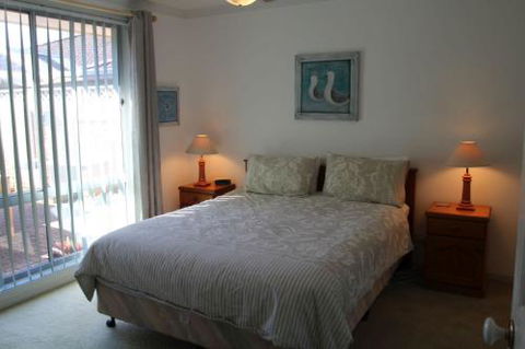 KENTIA - Hotel NSW 3