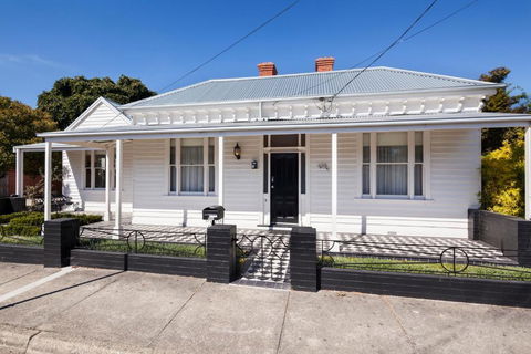 Montabella - Hotel NSW 3