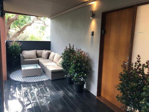 Carinya Coastal Cottage - Hotel NSW 5