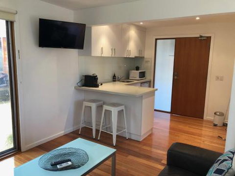 Carinya Coastal Cottage - Hotel NSW 2