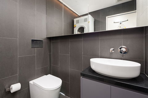 New And Stylish Newtown Pad H391 - Hotel NSW 2