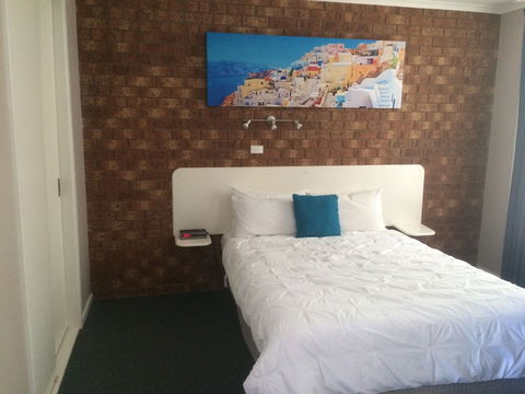 Portarlington Beach Motel - Hotel NSW 5