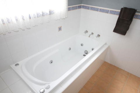 Acacia Snowy Motel - Hotel NSW 6