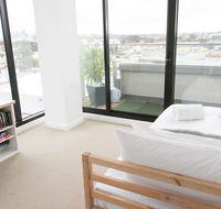 Modern 2 Bedroom Apartment in Melbournes Northcote - Hotel NSW