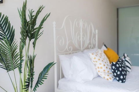 Willis Wolli Crk 73 - Hotel NSW 4